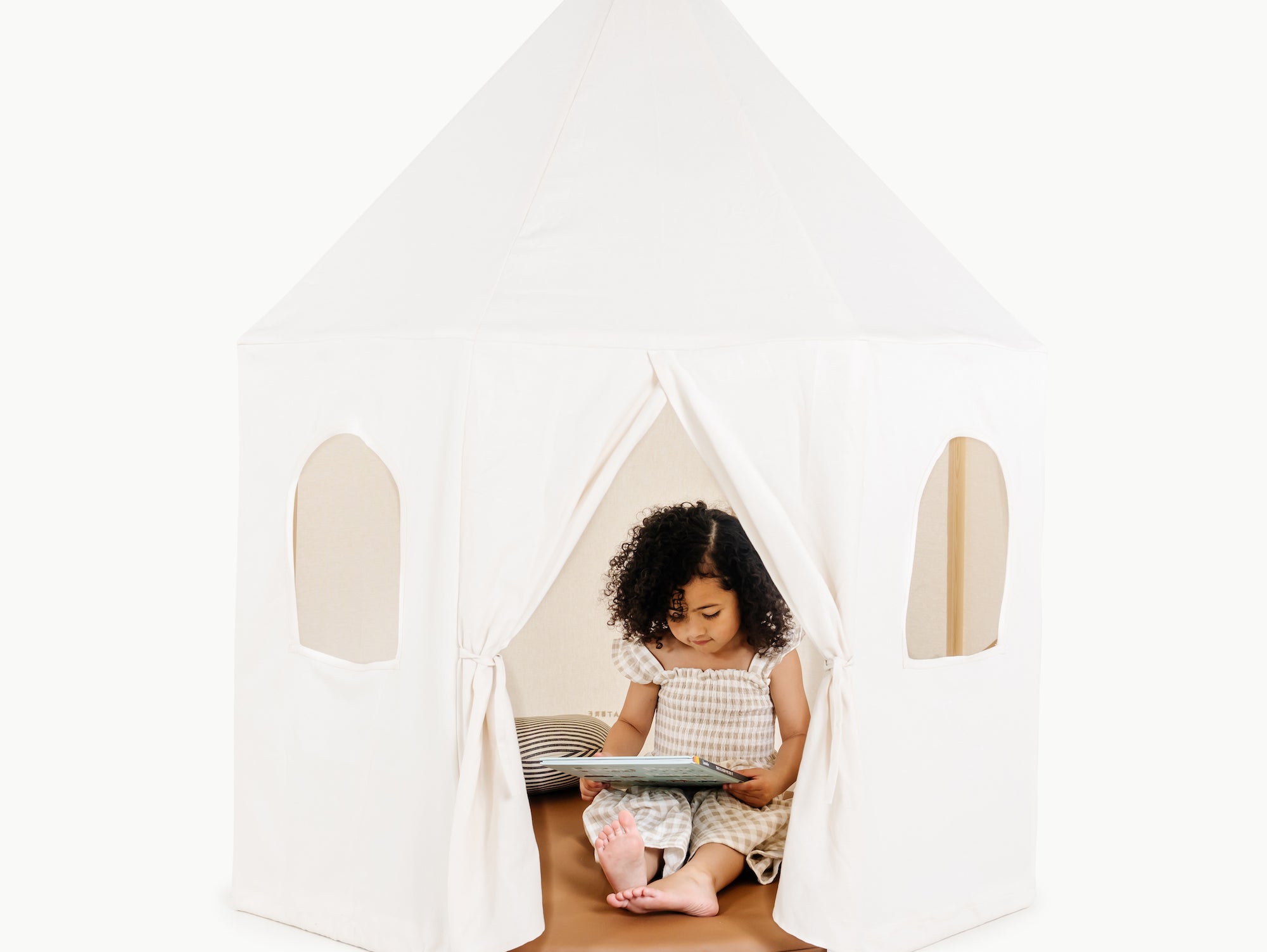The Possibilities of the Play Tent