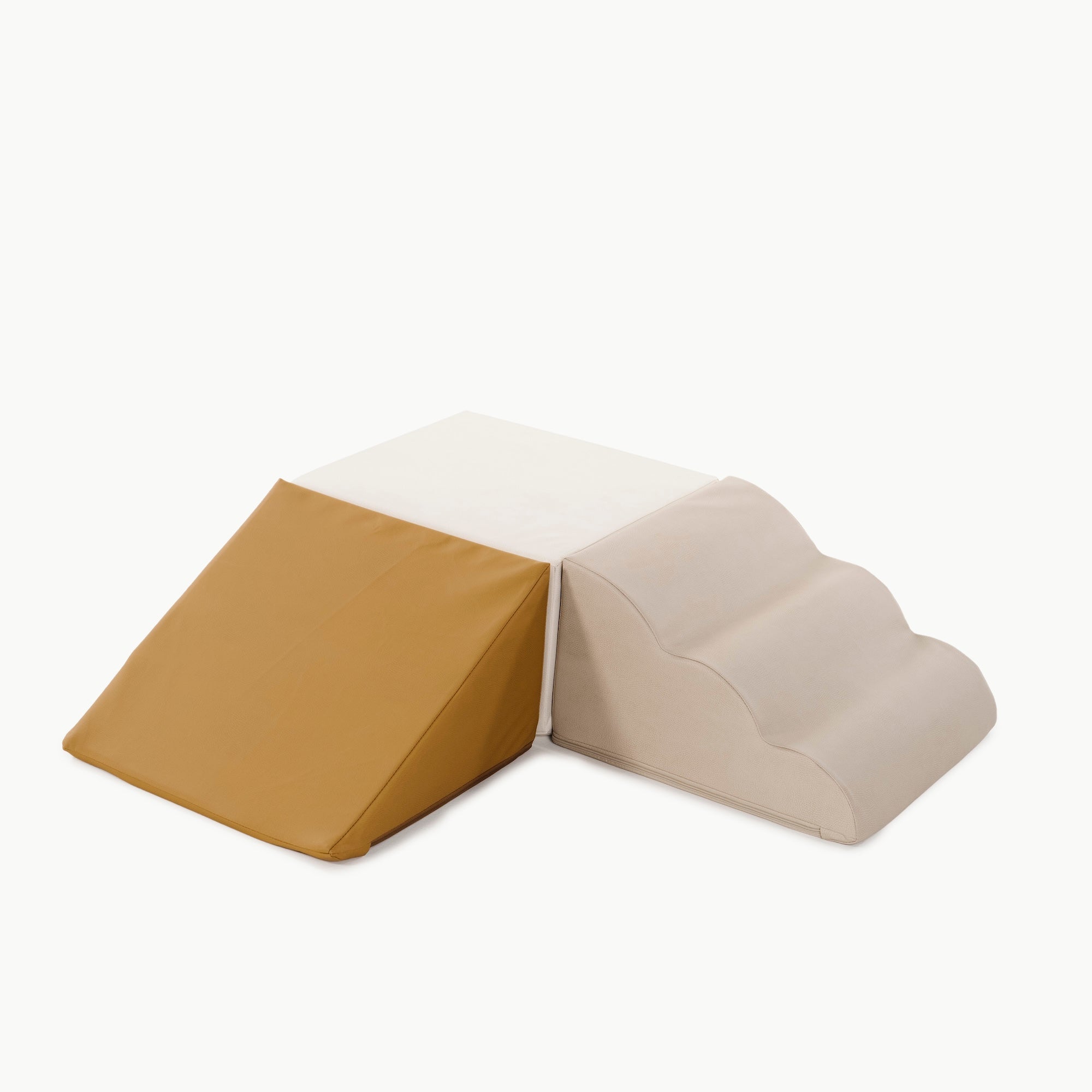 Ivory • Millet • Saffron (on sale)@detail image of the mini climber