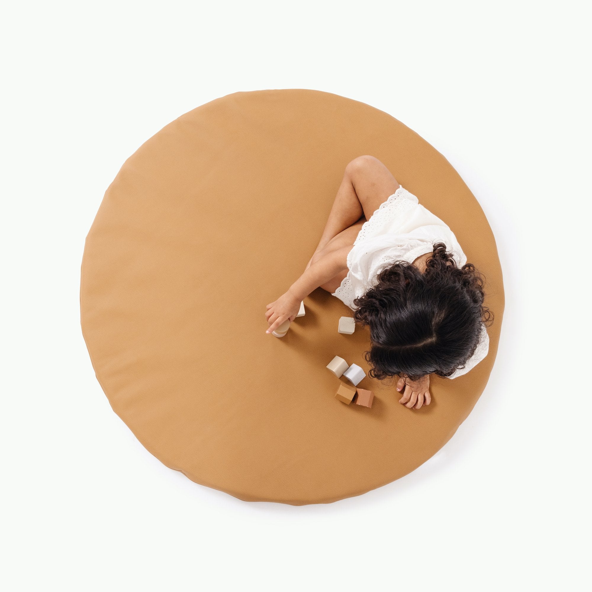 Camel / Circle@Overhead of Camel Padded Mini Circle