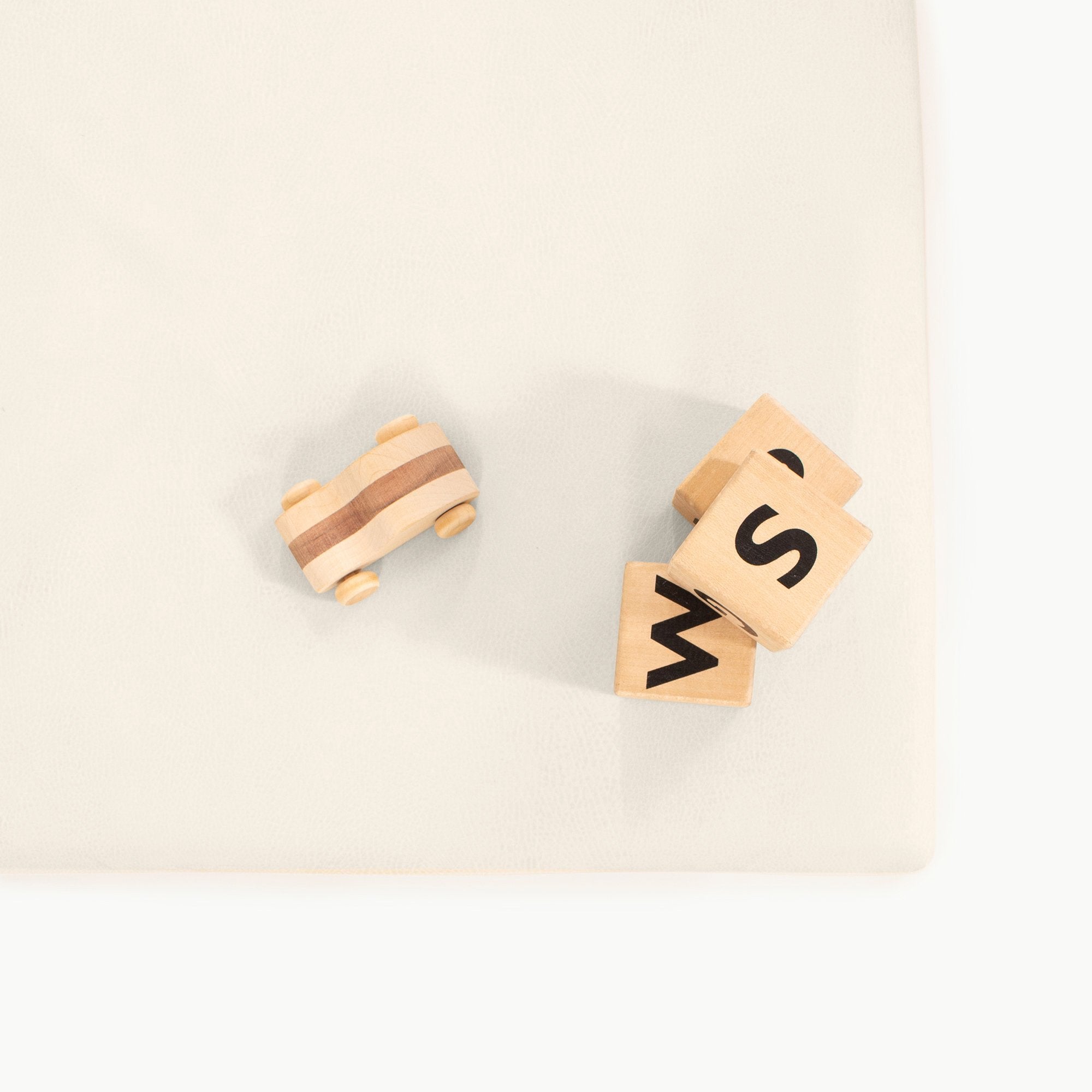 Ivory@Detail on Ivory Padded Midi+