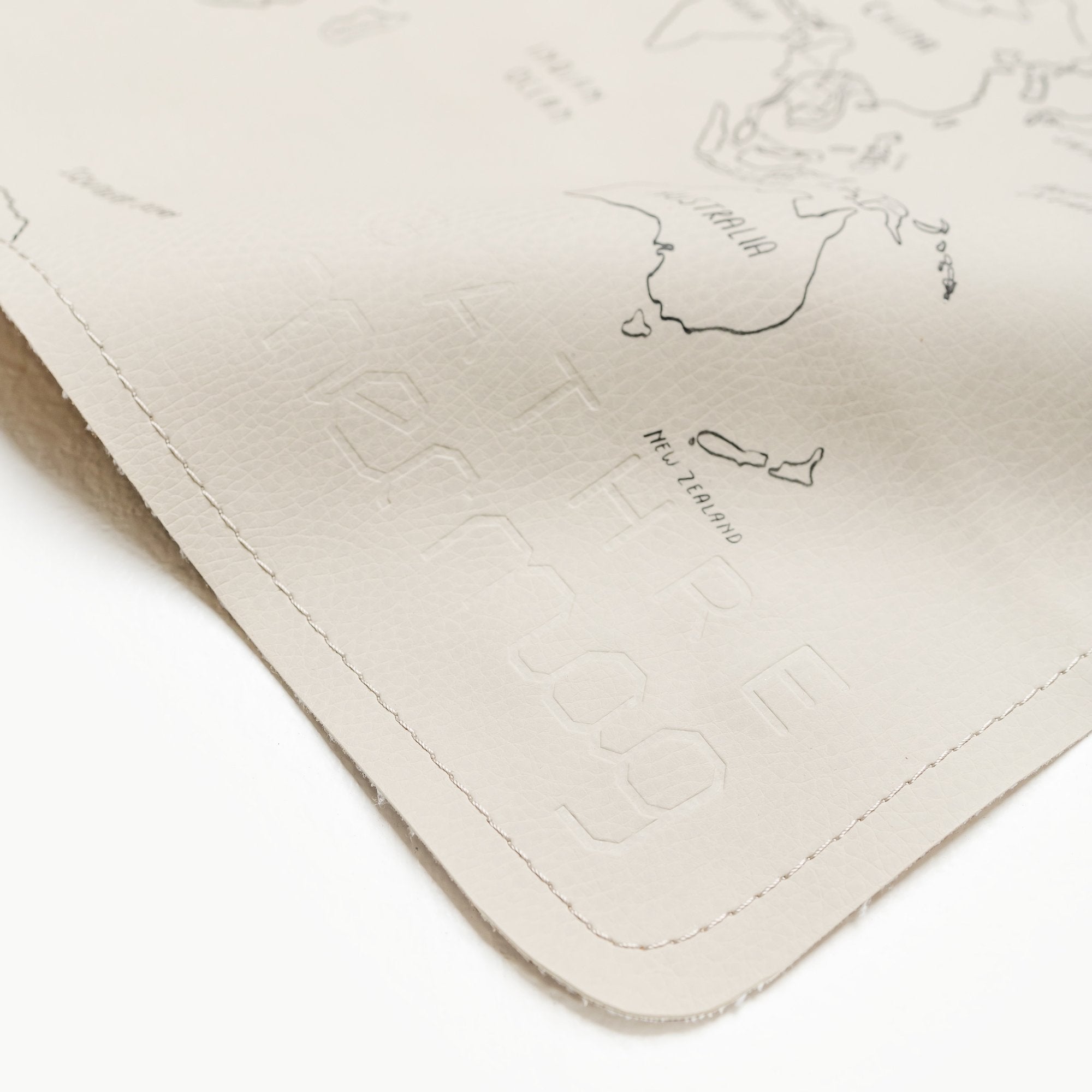 World Map@Gathre deboss detail on the World Map Mini+ Mat