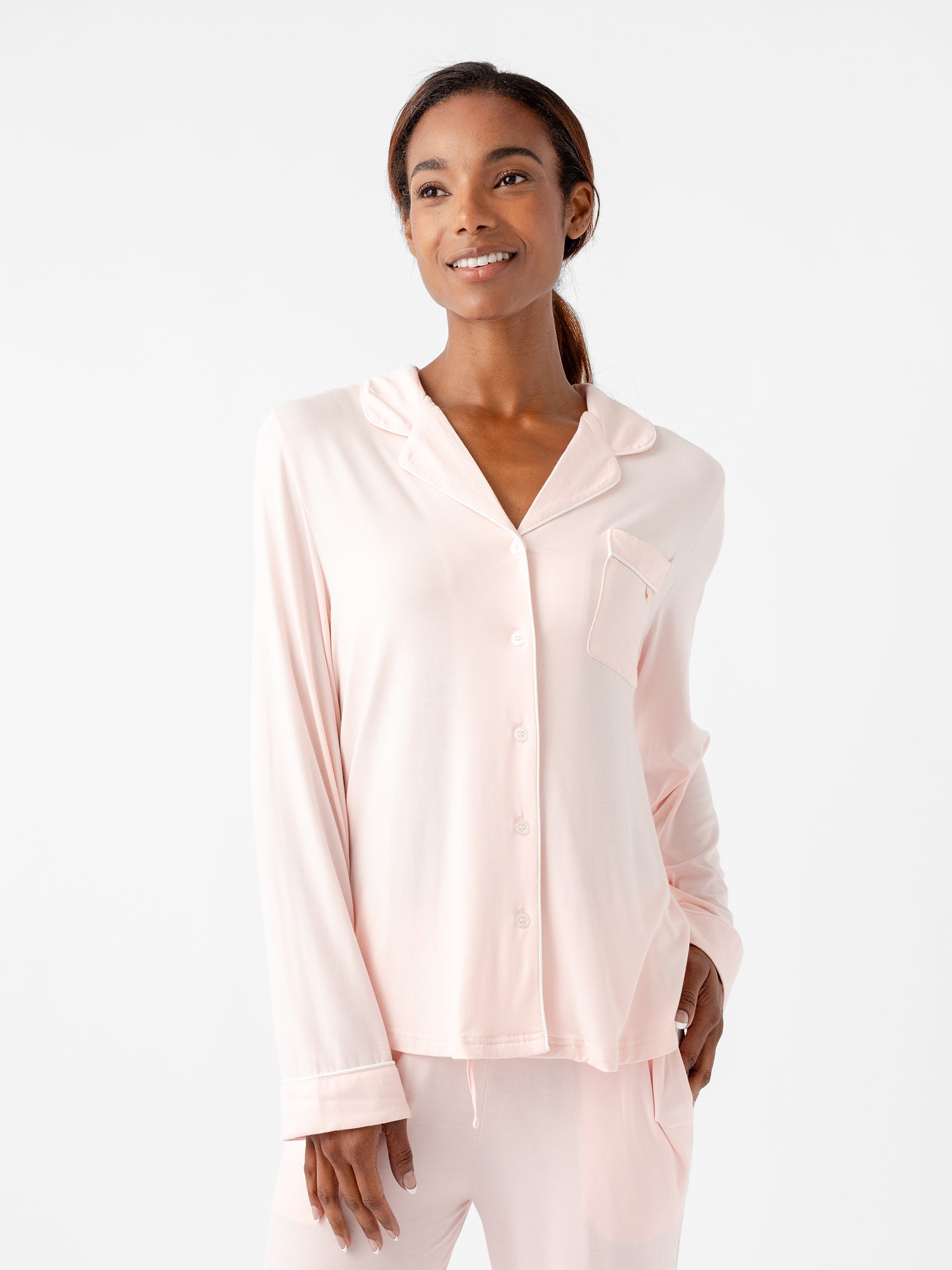 Blossom@woman wearing blossom cozy earth pajamas