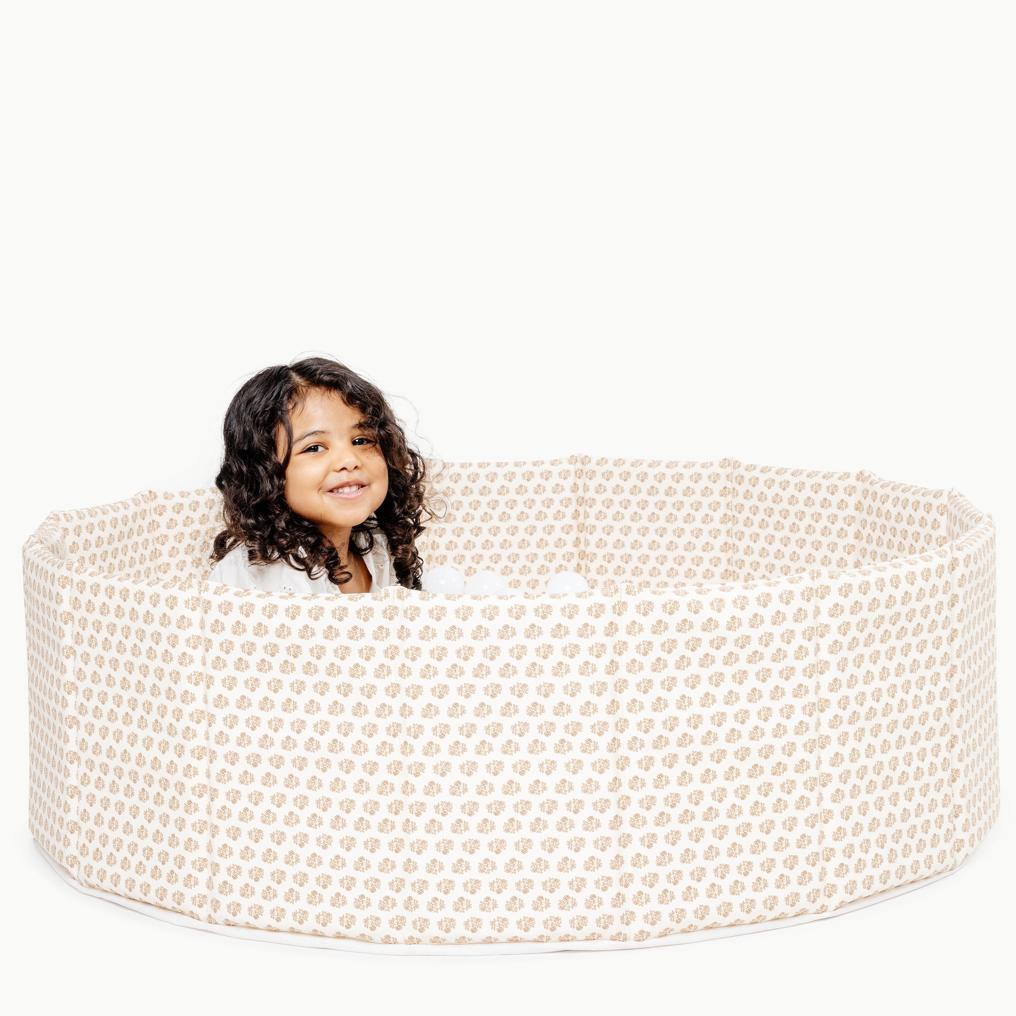 Bloom (on sale)@Stylish indoor ball pit for babies, toddlers, and young kids