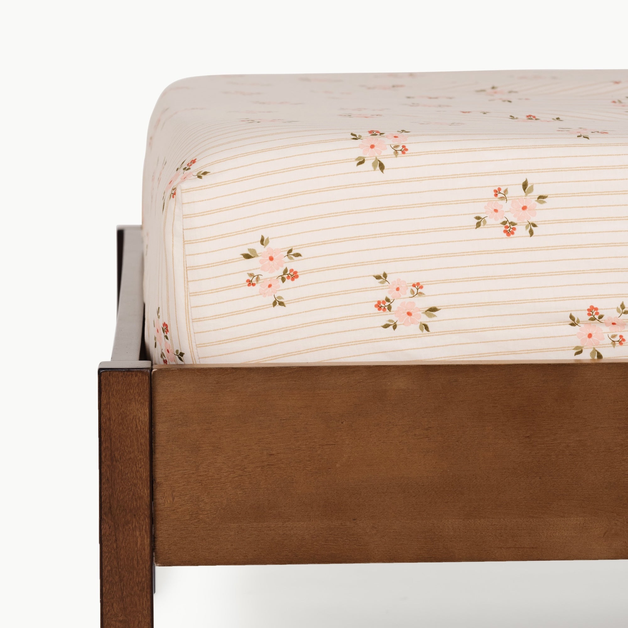 Briar Floral@Soft cotton kids sheet set on child bed