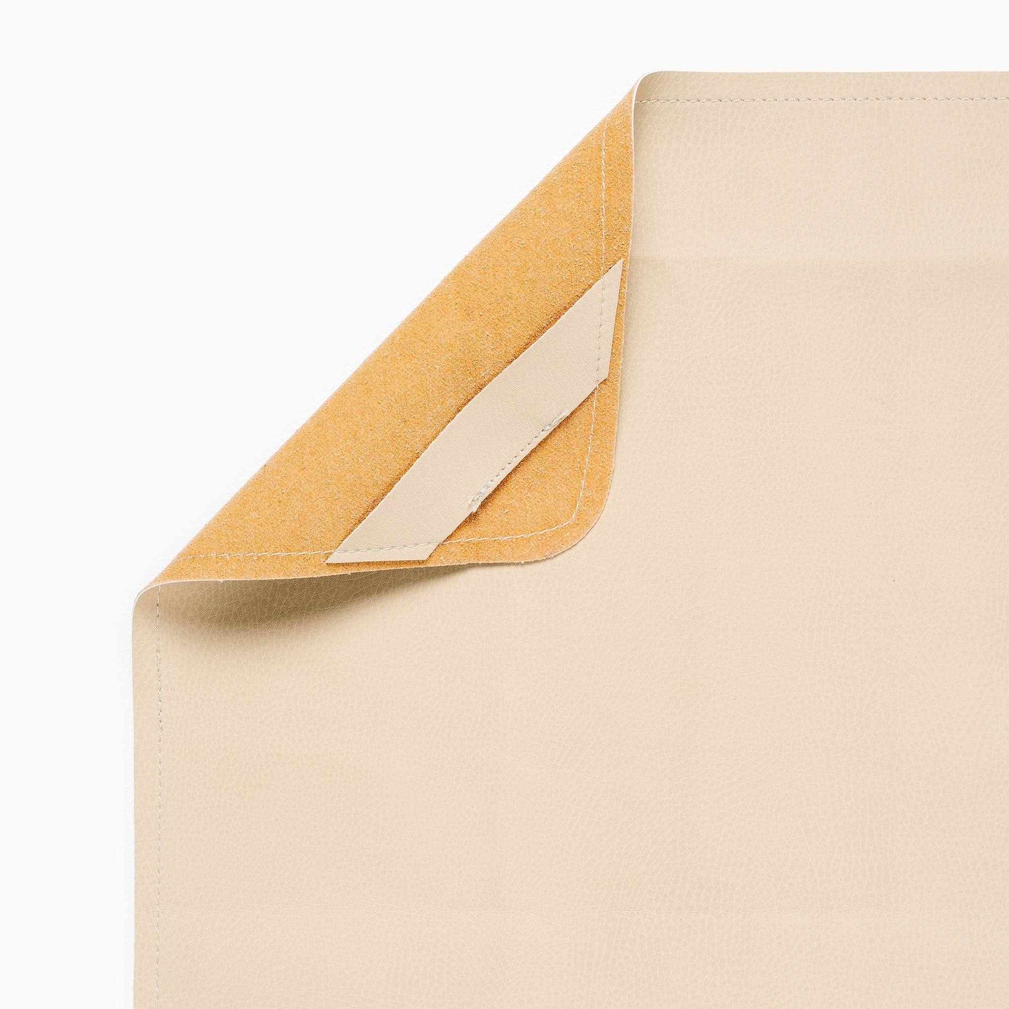Millet@Hanging tab detail on the Ivory Micro mat