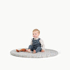 Joanna Bloom (on sale) / Circle@little boy sitting on padded mini