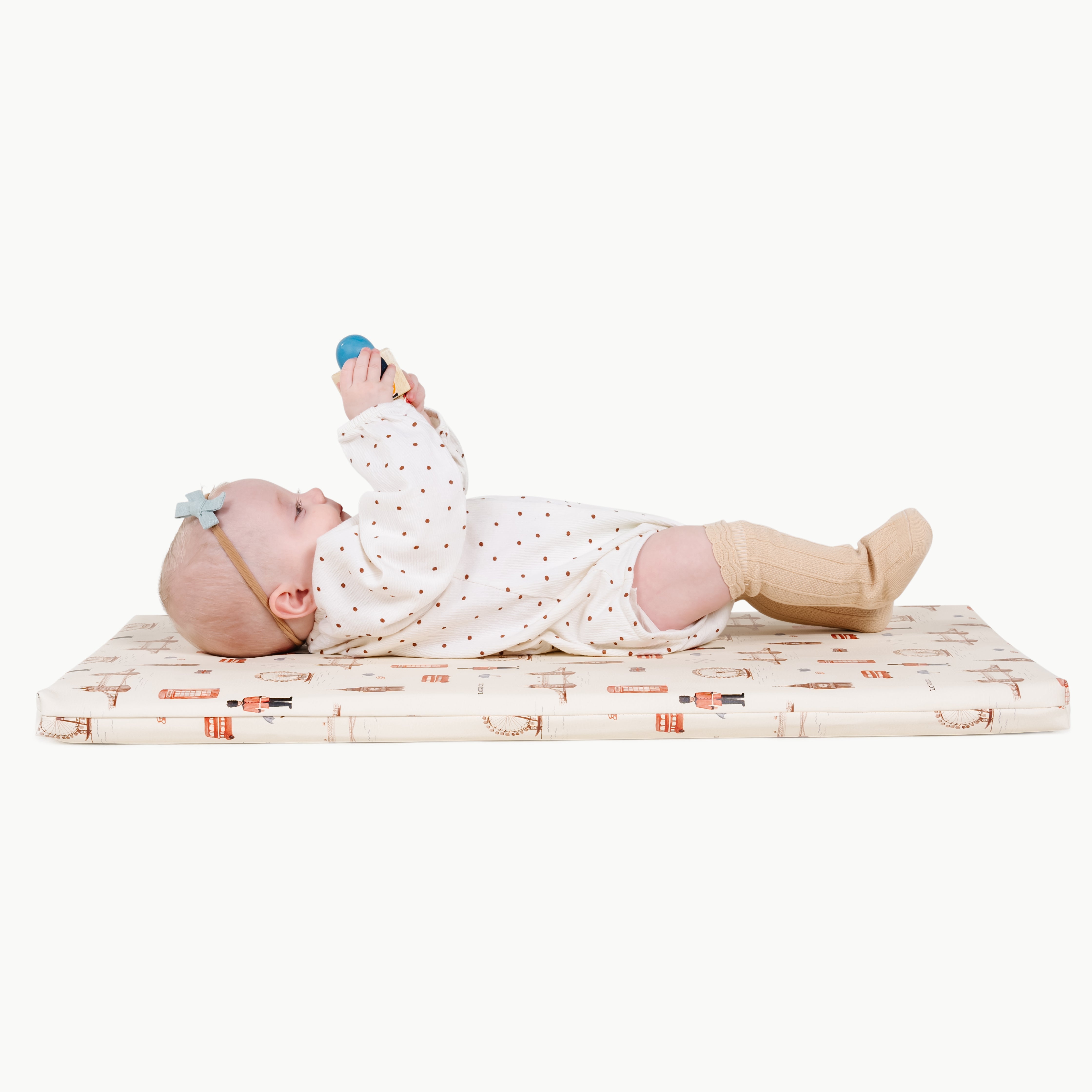 London (on sale)@baby sitting on the london padded micro+