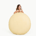 Mellow (on sale) / Circle@little girl holding floor cushion