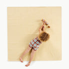 Mellow (on sale) / Square@overhead of little girl playing