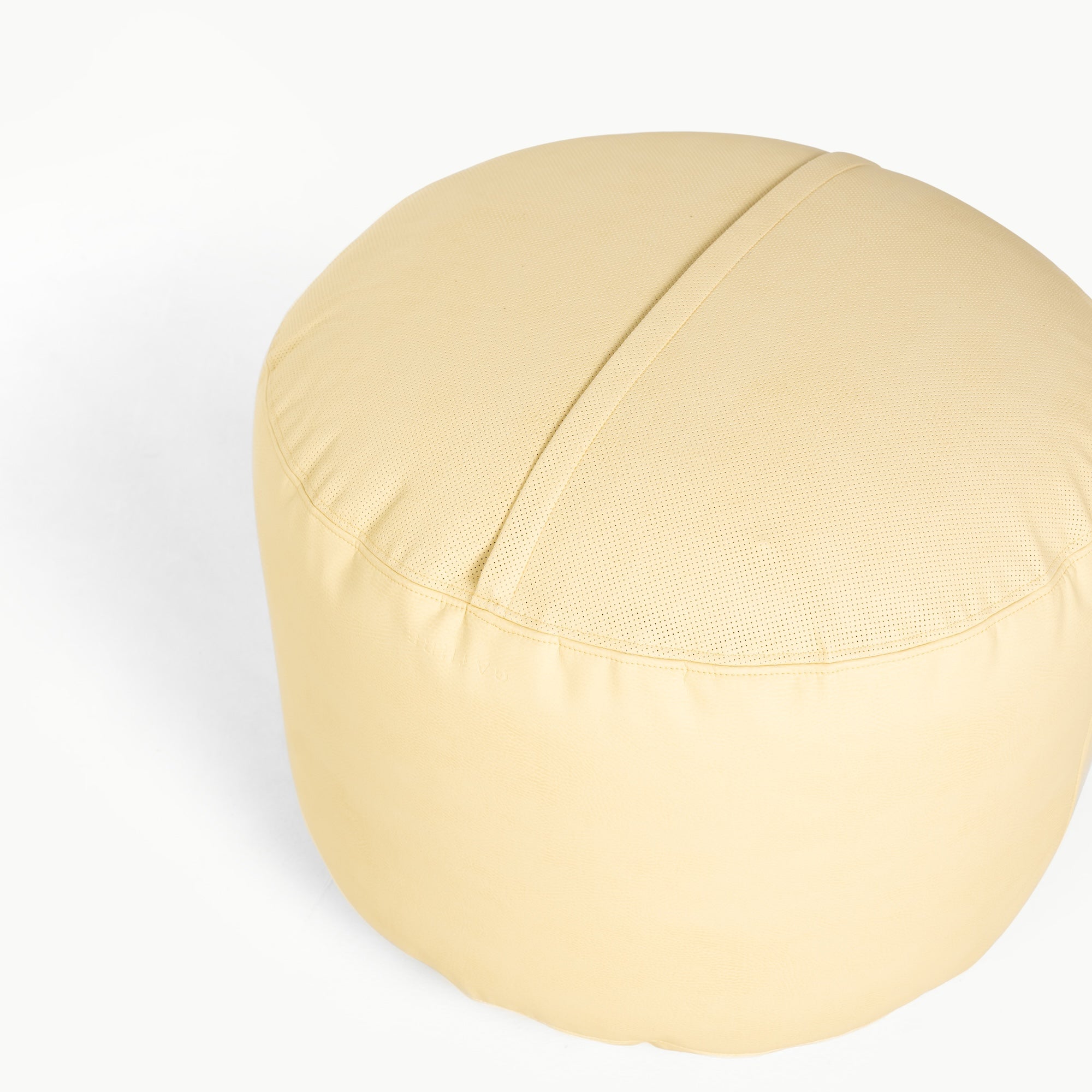 Mellow (on sale)@zipper detail on pouf