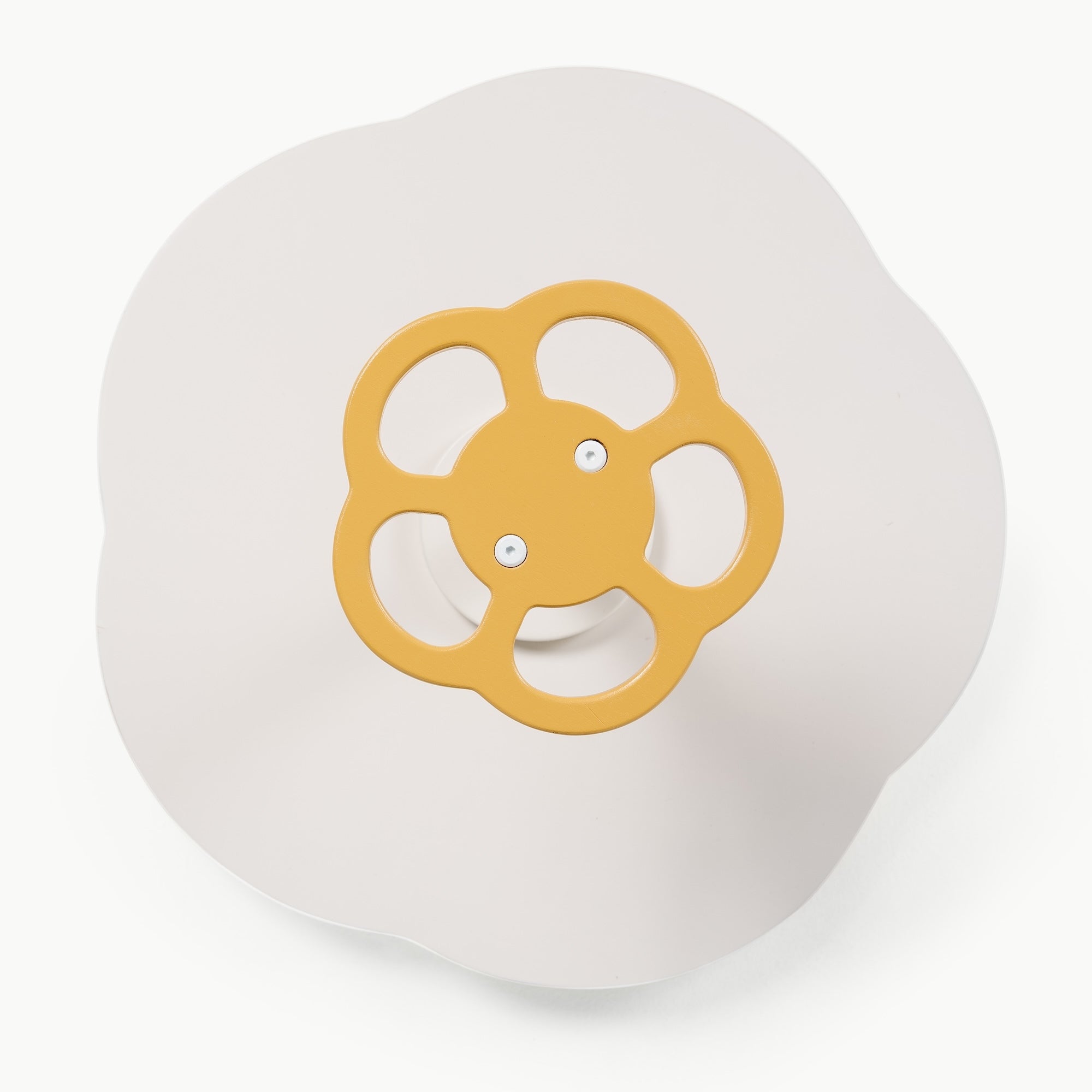 Soleil@Durable sit and spin toy with smooth spinning base