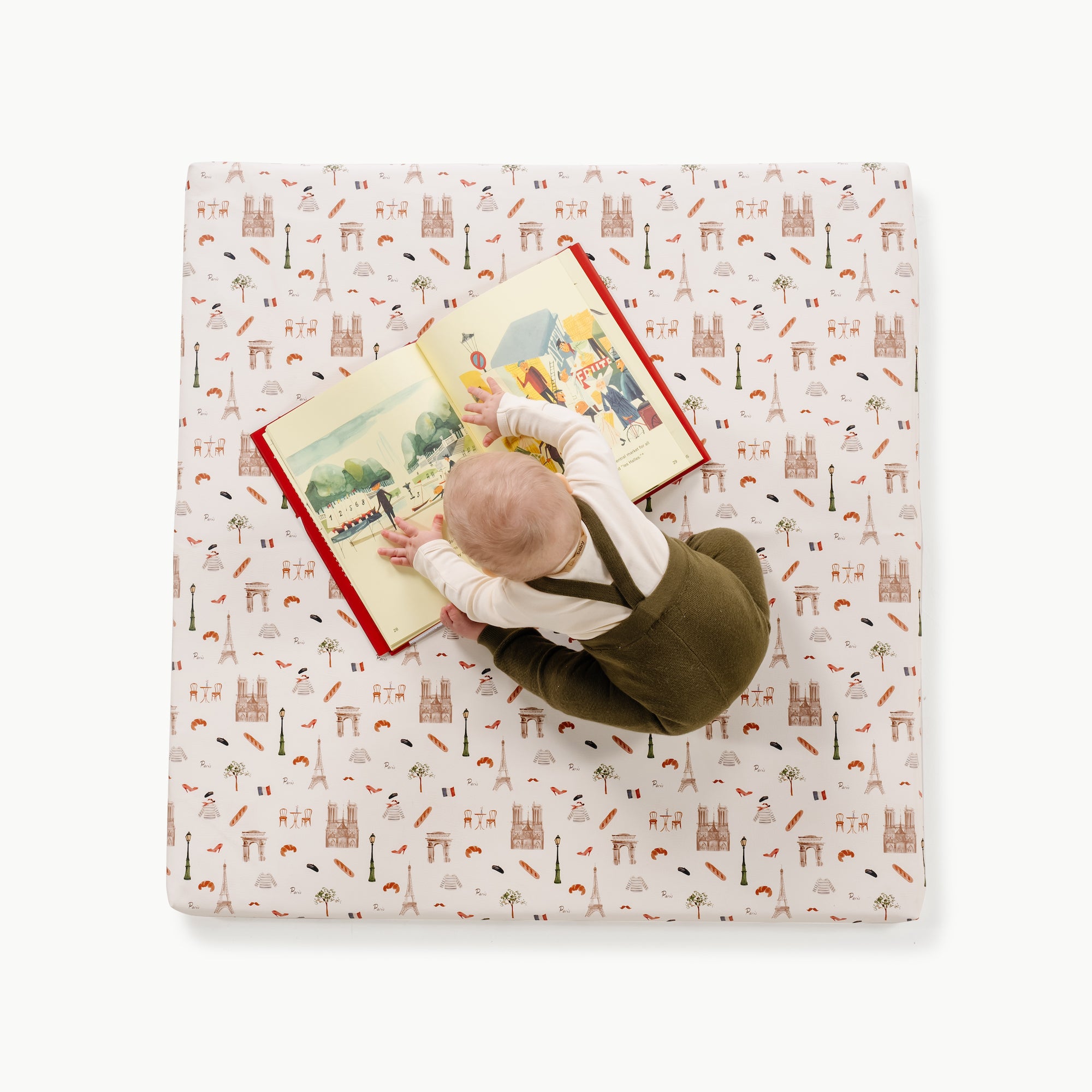 Paris (on sale) / Square@overhead of kid playing on the paris padded square mat