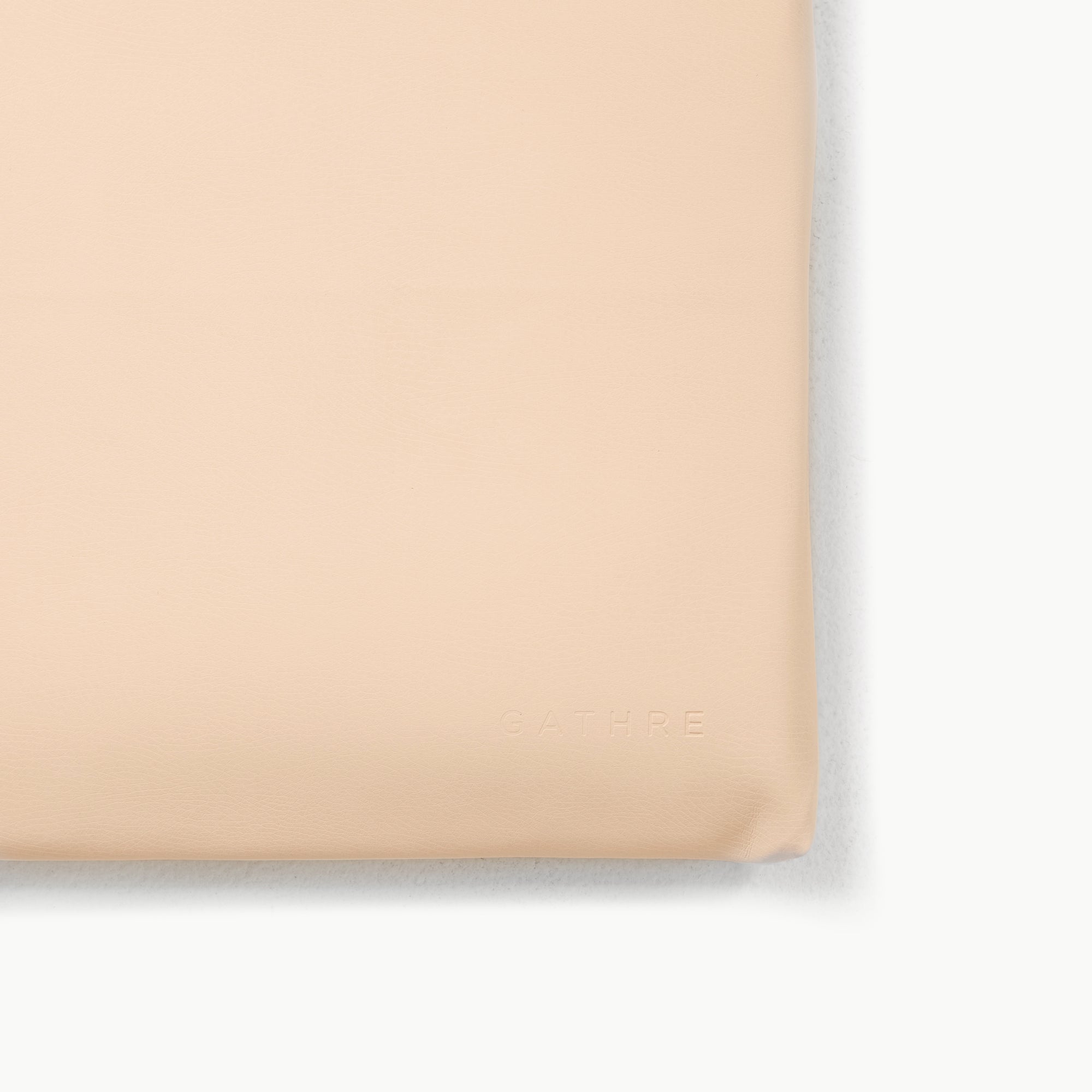 Petal / Square@Corner detial of Petal Square Padded Mini Playmat