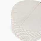 Rook (on sale)@zipper and perforation detail image