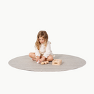 Stone Stripe (on sale) / Circle@little girl playing on mat