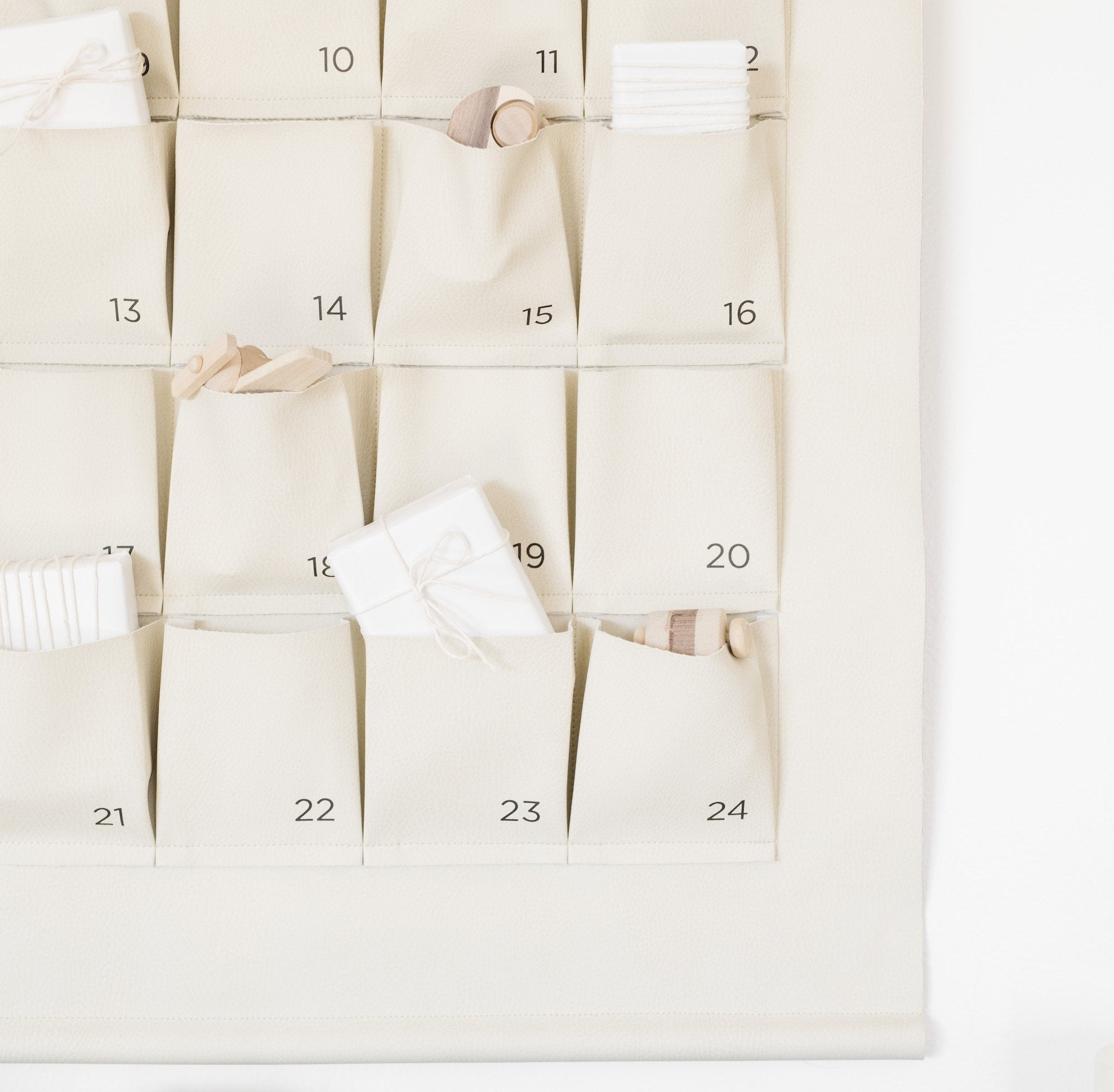 Ivory@Deboss detail of the Small Ivory Advent Calendar