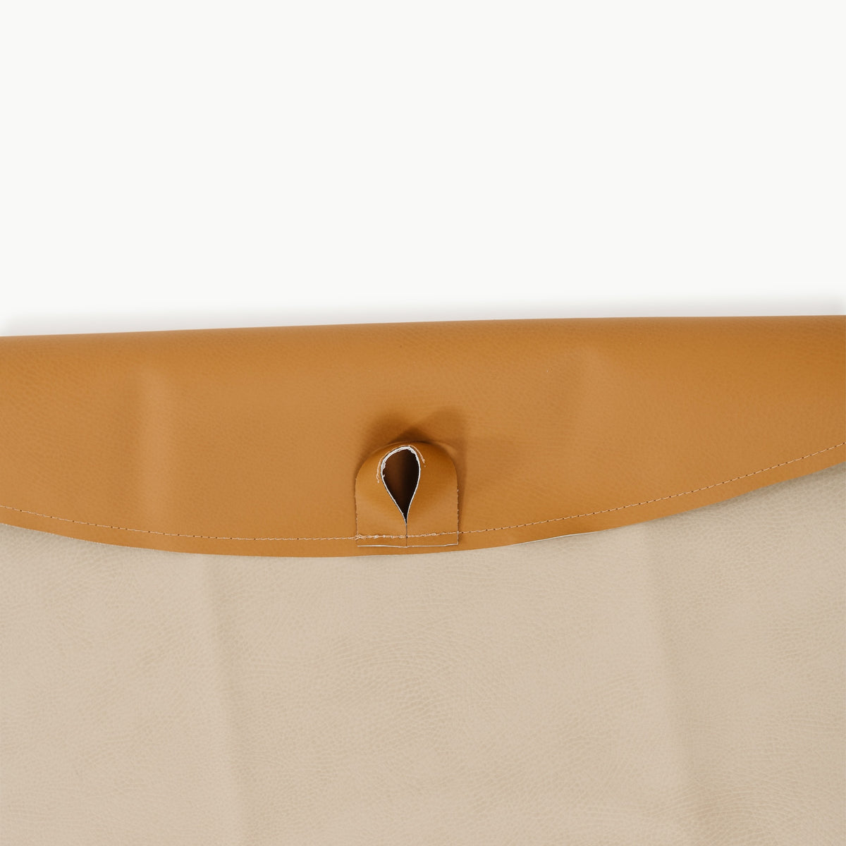Fog • Camel@hanging tab on the fog • camel gathre double sided mat