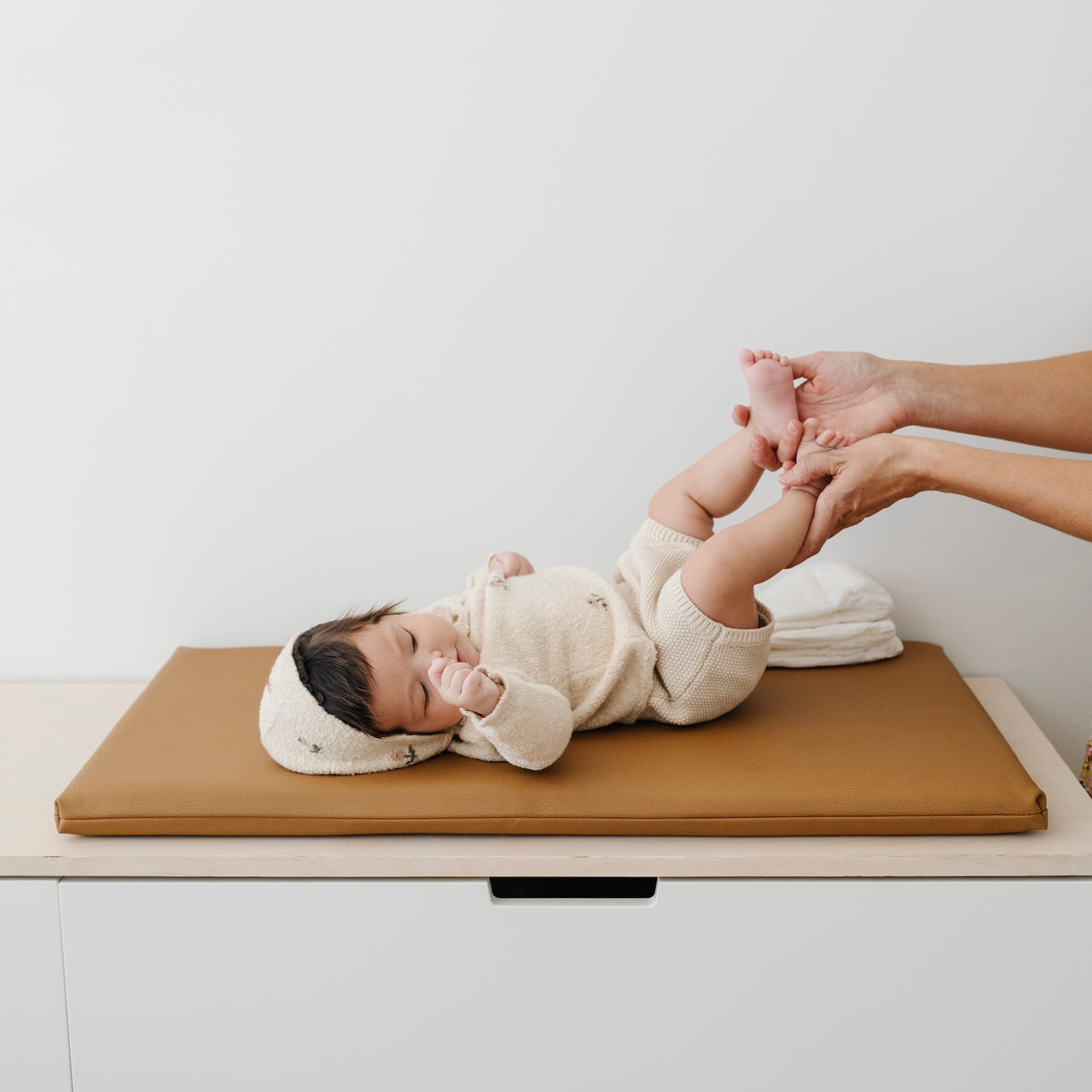 Camel@lifestyle of padded changing mat