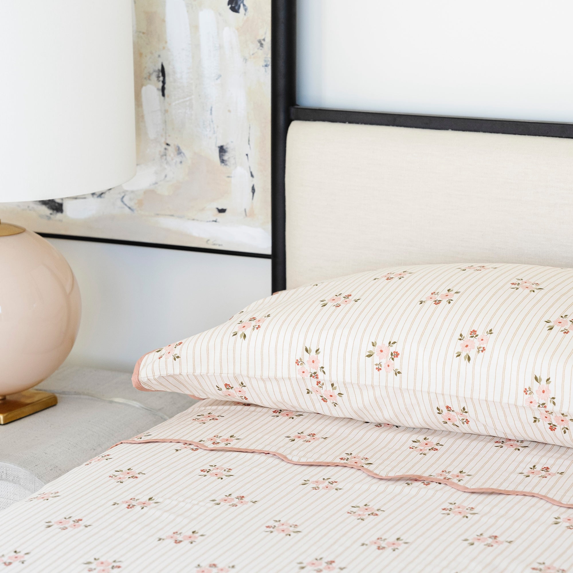 Briar Floral@Children’s bedding sheet set styled in kids bedroom
