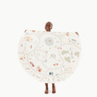 Commons / Circle@Woman holding the Commons Midi Circle