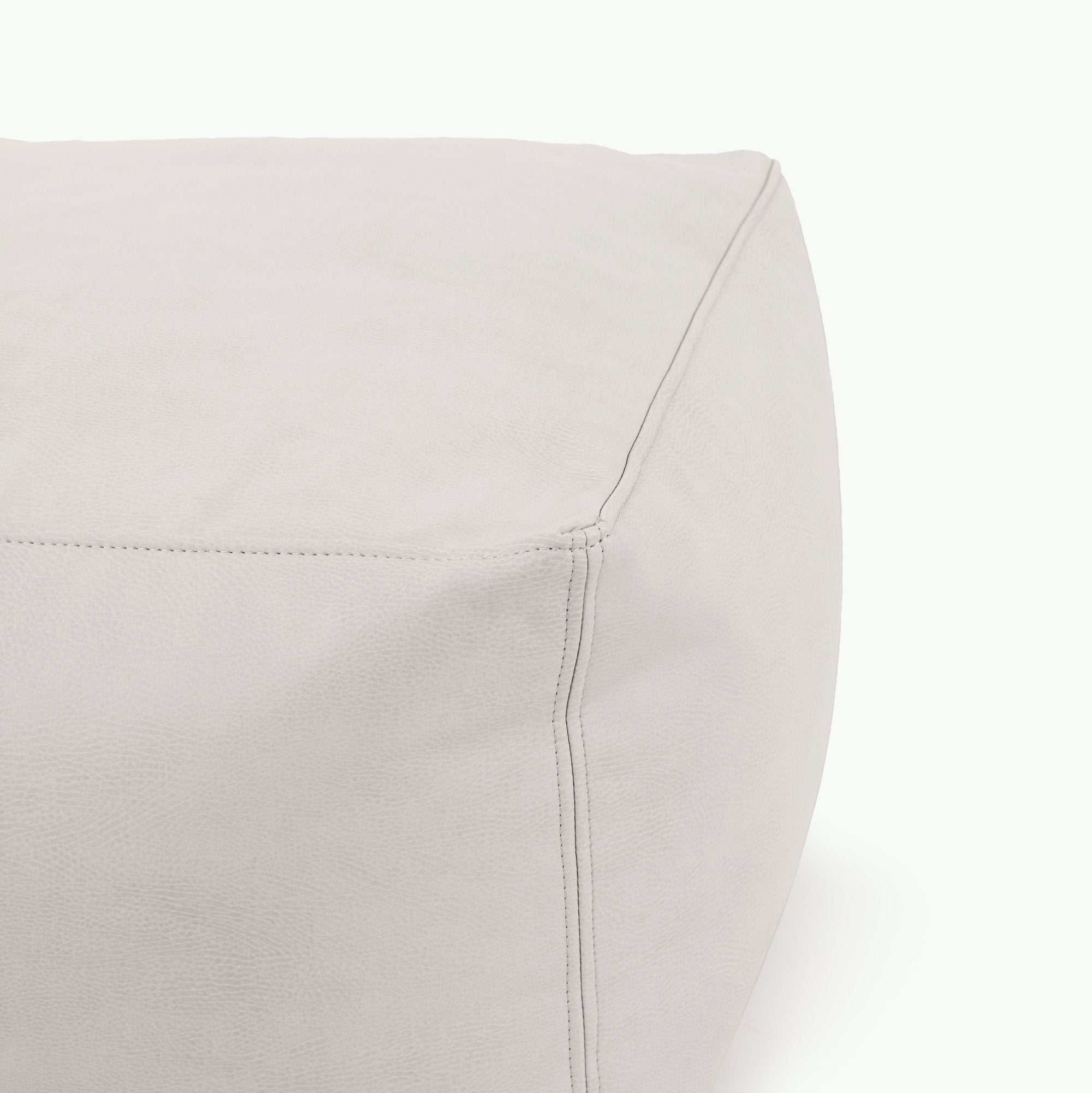 Gull (on sale)@Seam detail on the Gull Square Pouf