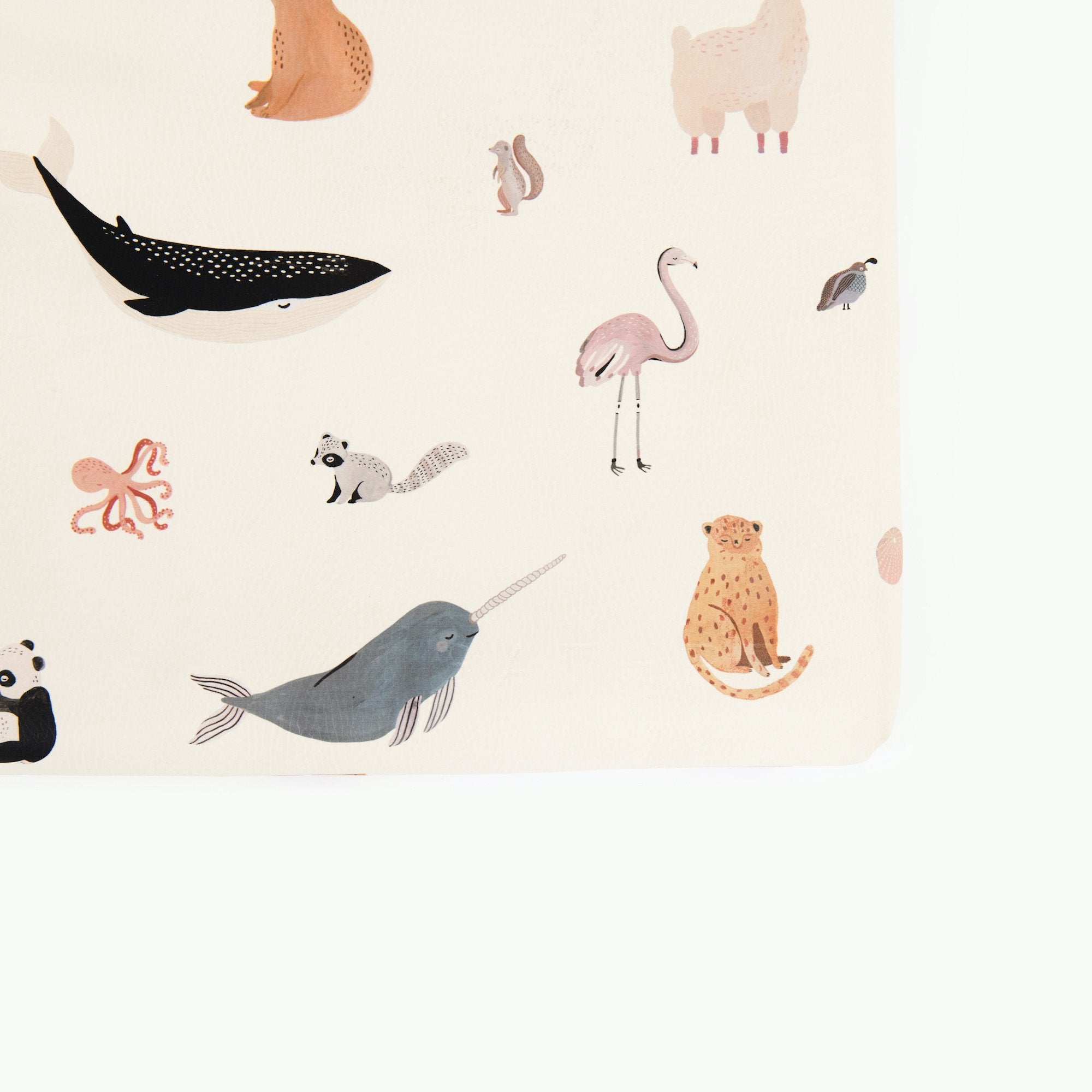 Menagerie / Square@gathre deboss on the menagerie padded mini square
