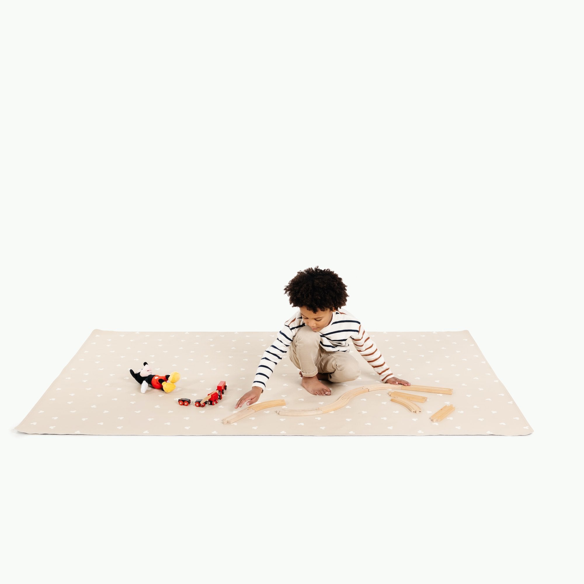 Mickey Mouse (on sale)@Kid playing on the Mickey Mouse Midi+ Mat