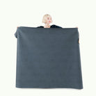 Nightfall (on sale)@Woman holding the Nightfall Midi+ Mat