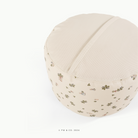 Peter Rabbit™ / Circle@detail shot of zipper on pouf