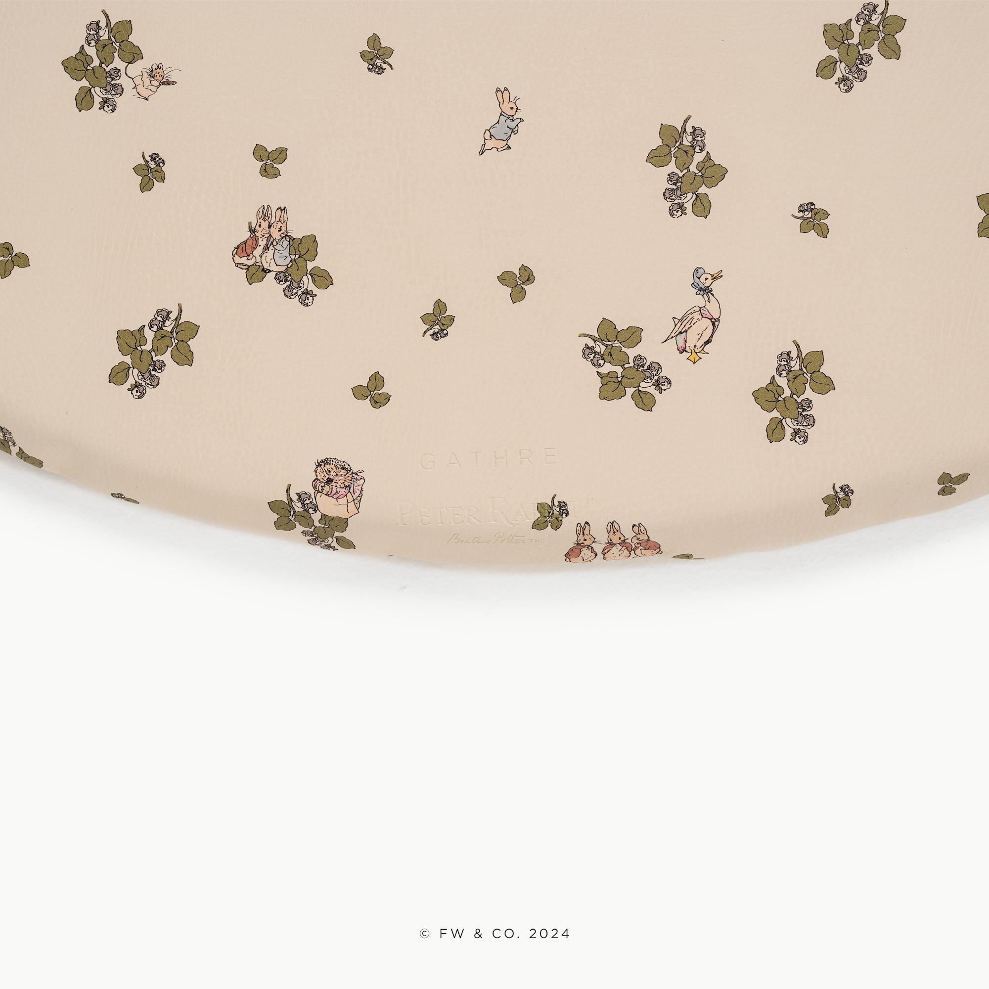 Peter Rabbit™ (on sale)@deboss image detail shot