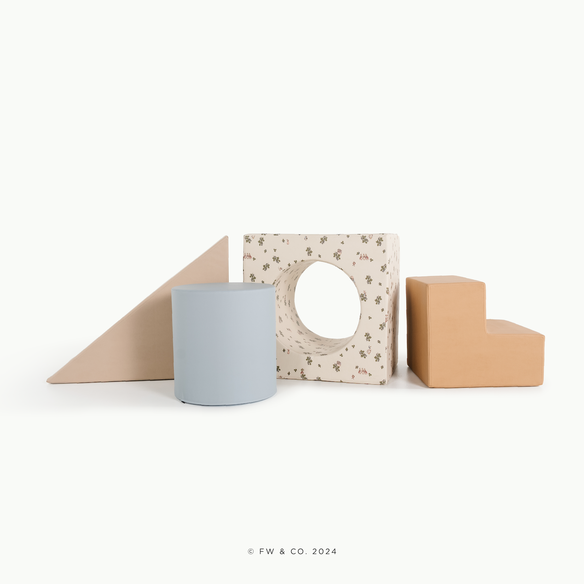 Peter Rabbit™ • Our Beatrix Blue • Millet • Wheat (on sale)@detailed product shot of block playset