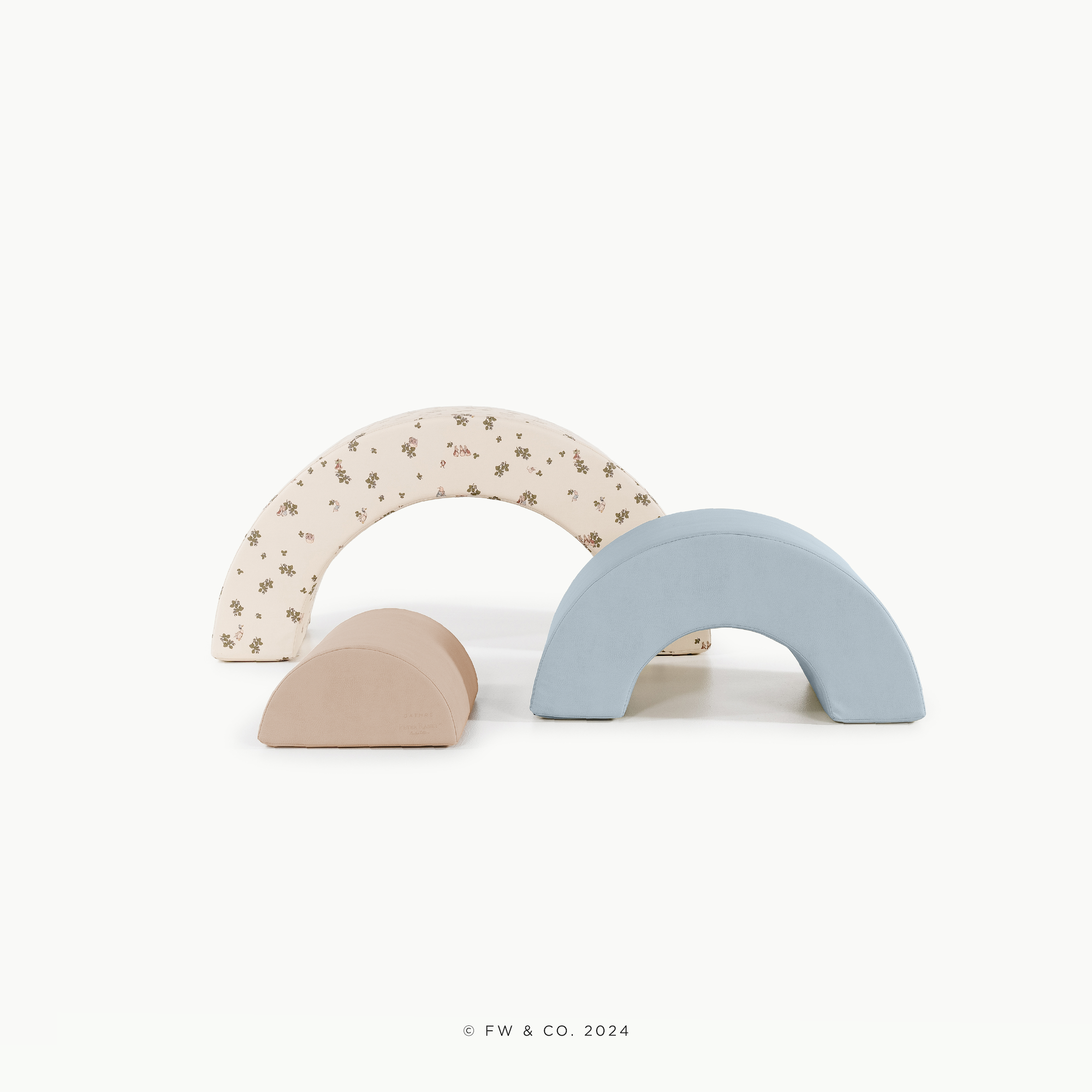 Peter Rabbit™ • Our Beatrix Blue • Millet (on sale)@image shot of arc playset