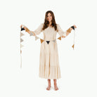 Stone Stripe@Woman holding the Stone Stripe Bunting