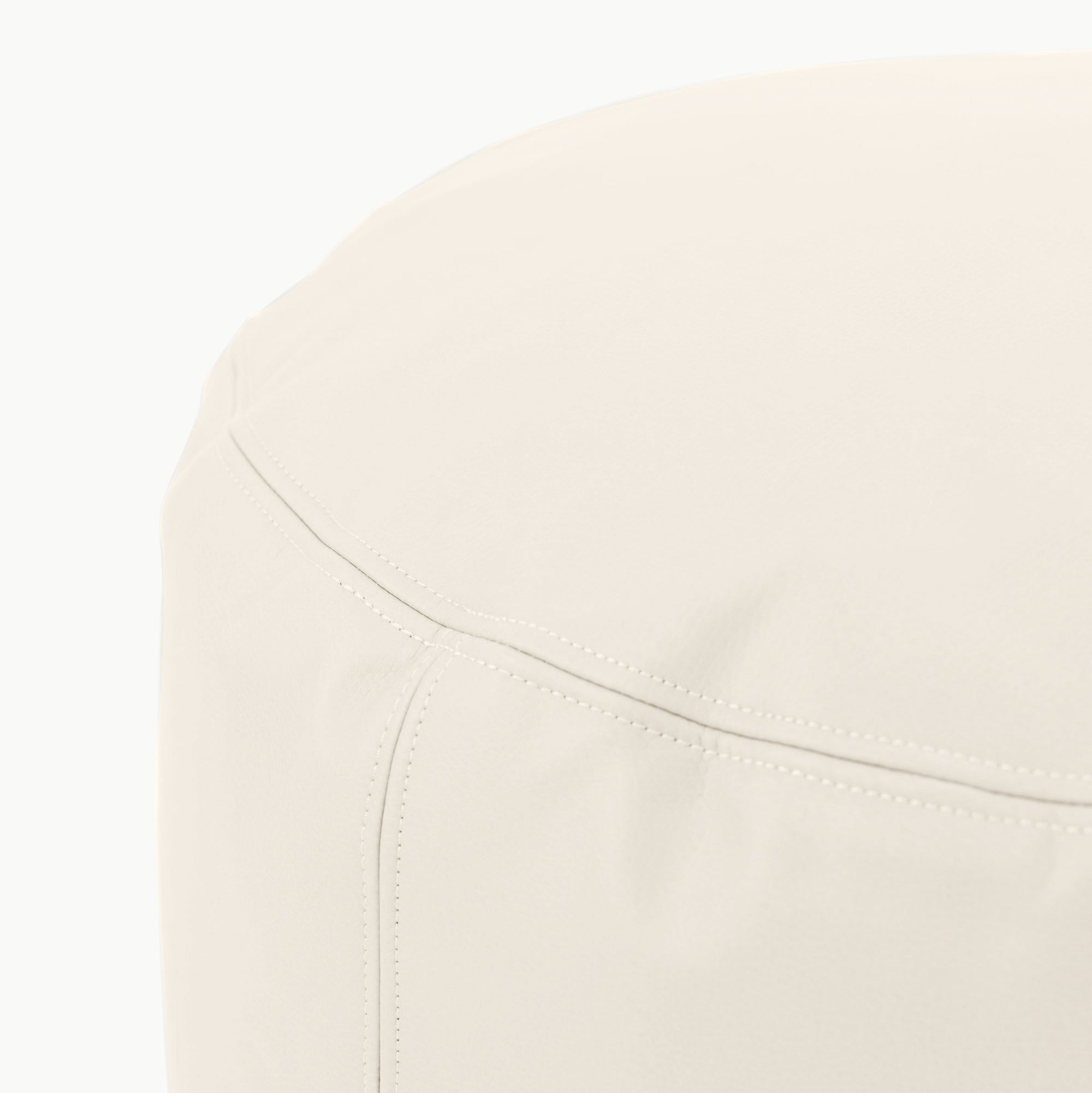 Ivory / Circle 