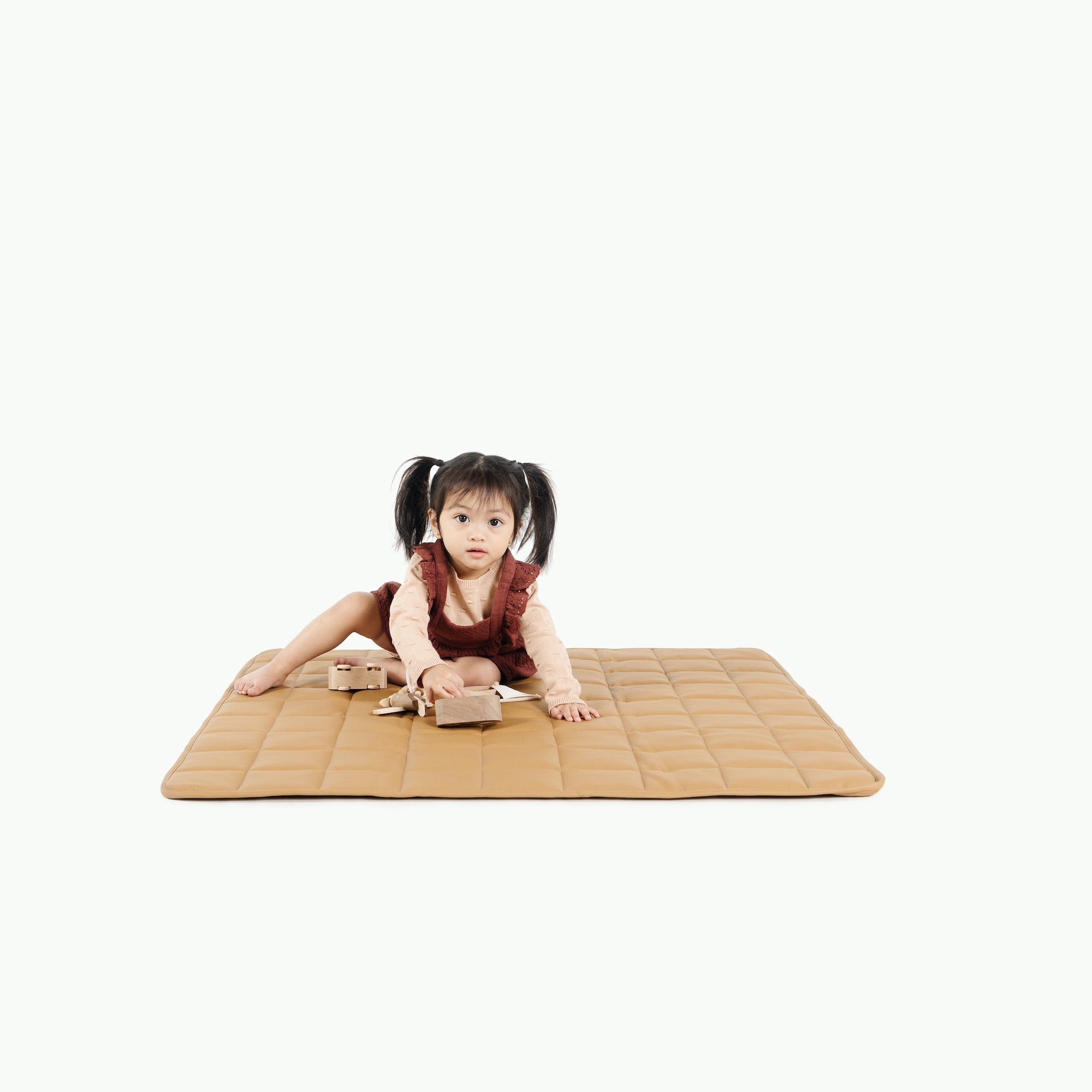 Camel / Square